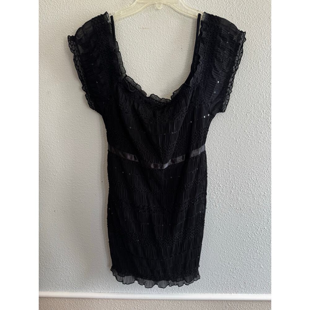 Y2K Victoria’s Secret Black Babydoll Top with Tie and Sequins Size L